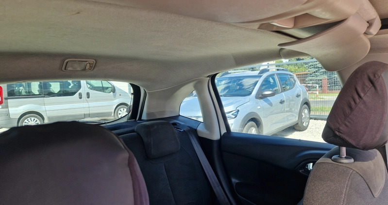 Citroen C3 cena 23900 przebieg: 115000, rok produkcji 2011 z Sulechów małe 137
